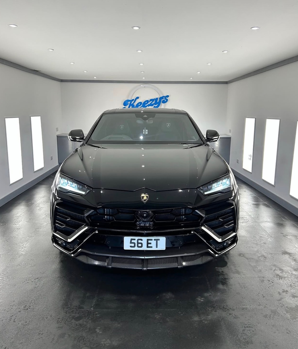 Lamborghini Urus, Gloss black with PPF